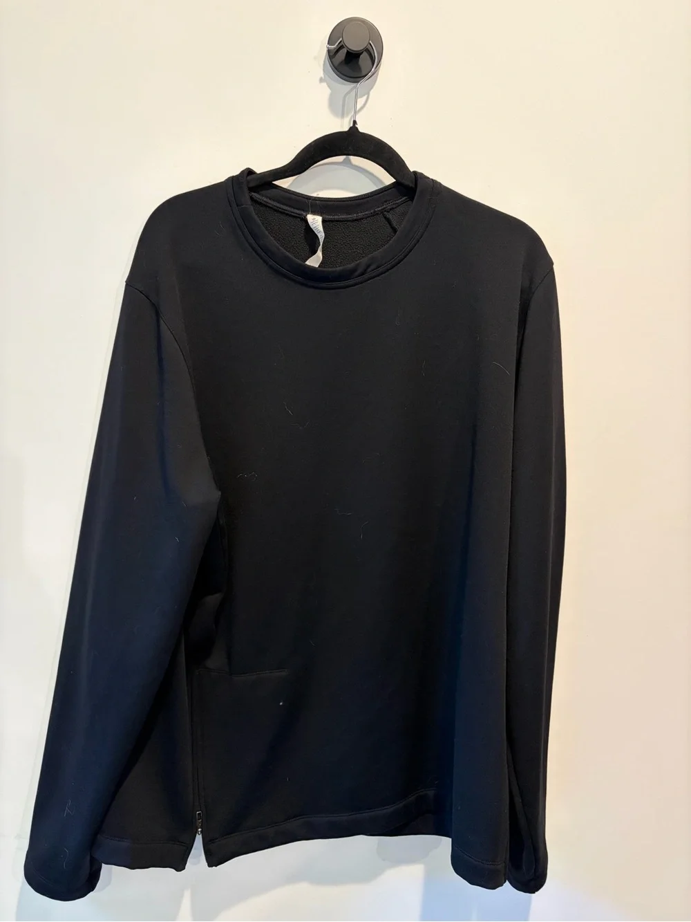 lululemon athletica Men's Black Crewneck Pullover